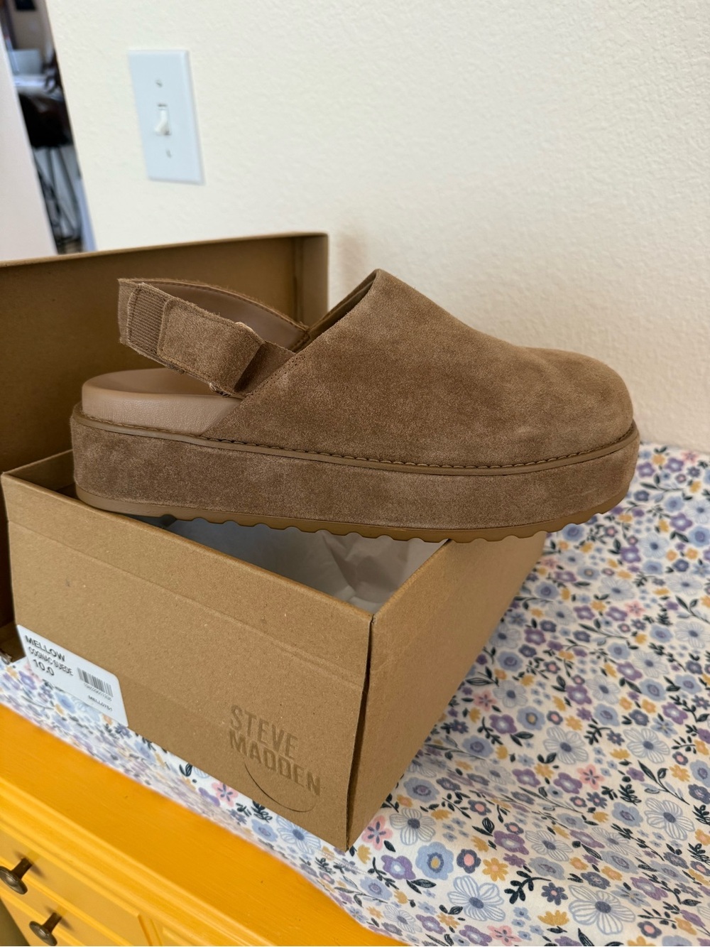 Steve Madden Brown Suede Platform Clog